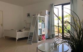 Las Buganvillas 77